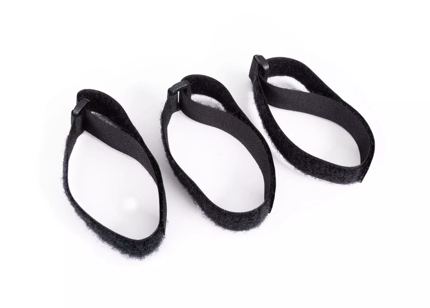 10322 BATTERY STRAPS (3)
