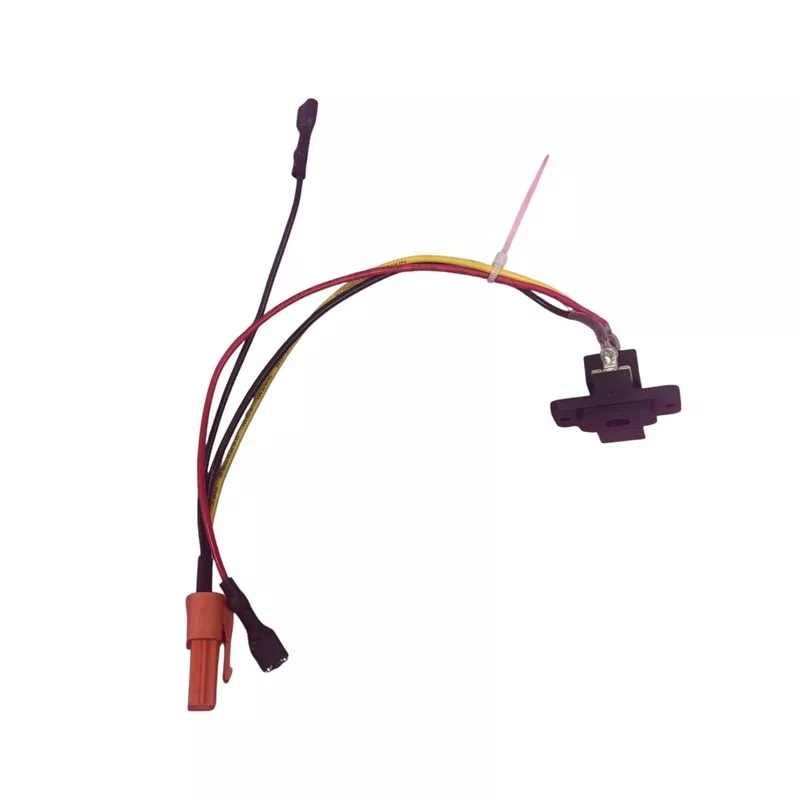 – 24v Charging Port– 121-2483
