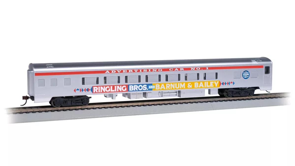Bachmann 14215 HO Scale 85′ Lighted Smooth-side Coach Ringling Bros. Circus Advertising Car #1
