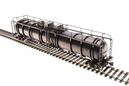 Broadway Limited 6328 HO Scale High-Capacity Cryogenic Tank Car – Ready to Run — Type A Body, Painted, Unlettered (white)
