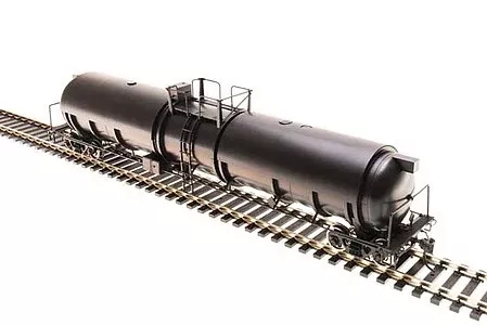 Broadway Limited 6330 HO Scale High-Capacity Cryogenic Tank Car – Ready to Run — Type C Body, Painted, Unlettered (white)