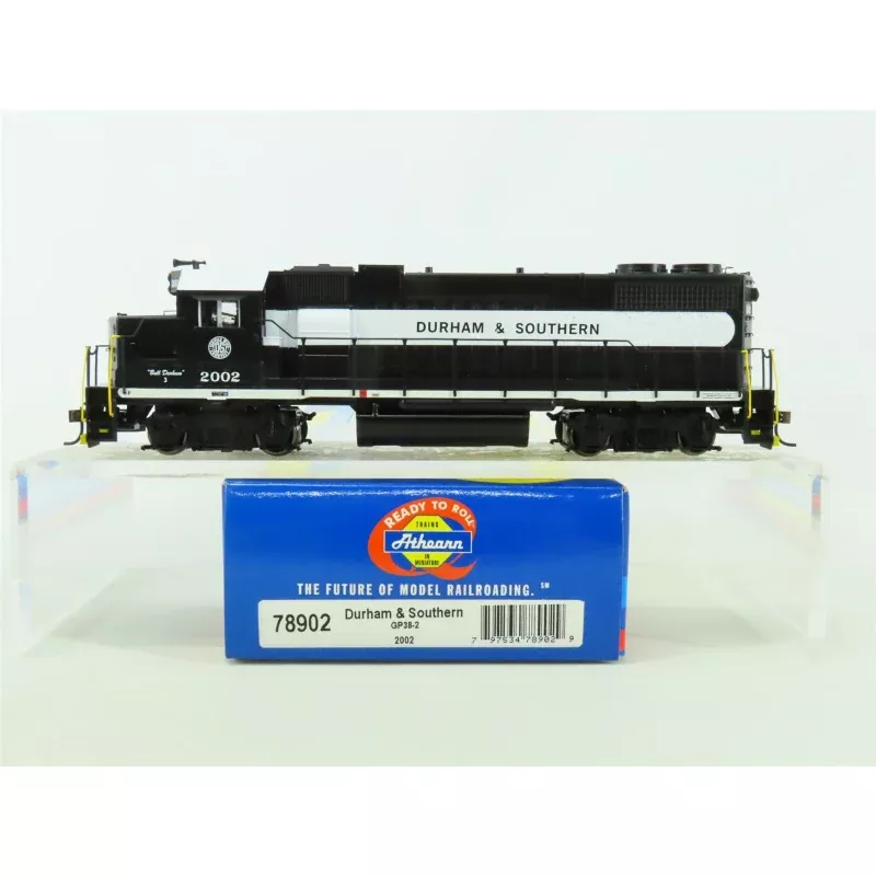 HO Scale Athearn 78902 D&S Durham & Southern Railway EMD GP38-2 Diesel #2002
