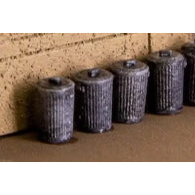 Metal Trash Can (Set of 10) - HO Scale