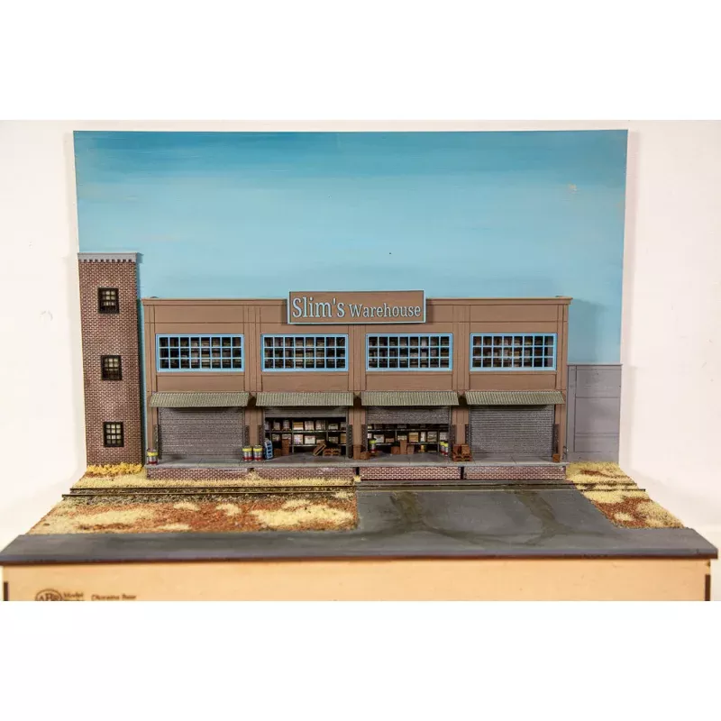 Slim's Warehouse