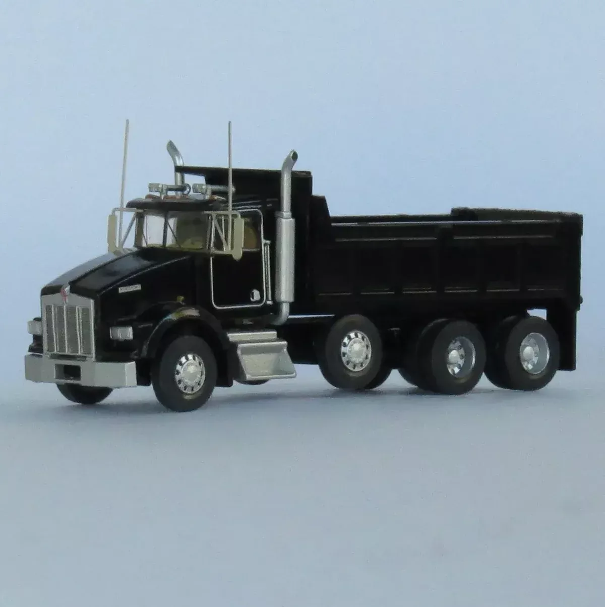 Trainworx 48071 N Scale Kenworth T800 Dump Truck