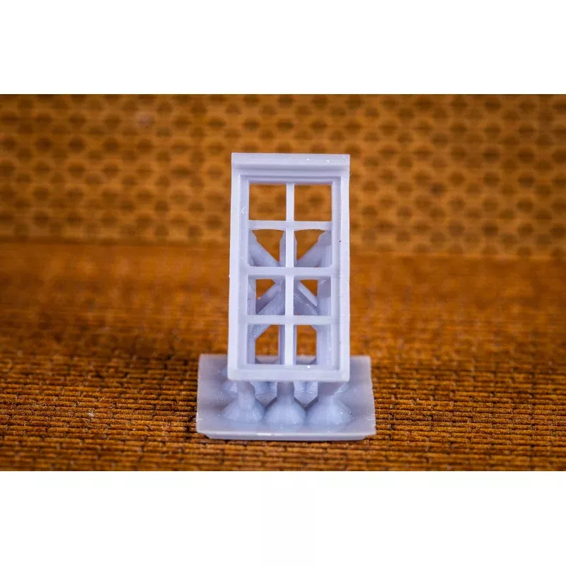 Window – Double-Hung – 2×4 pane openings